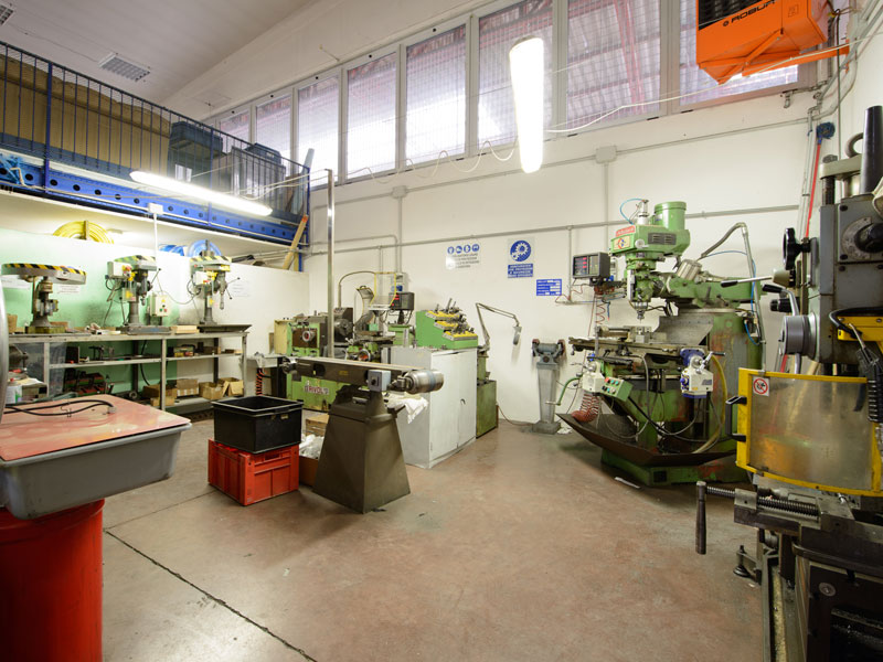 CMS Bologna assemblaggi, revisioni, installazioni, manutenzioni di automatismi per il confezionamento